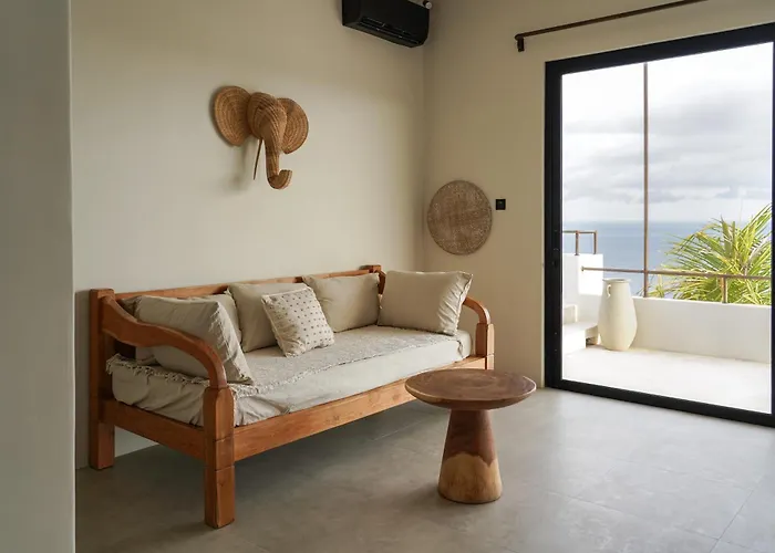 Cliffside Haven In Nusa Penida Вилла Pelilit