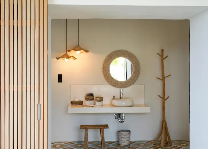 Cliffside Haven In Nusa Penida Вилла Pelilit