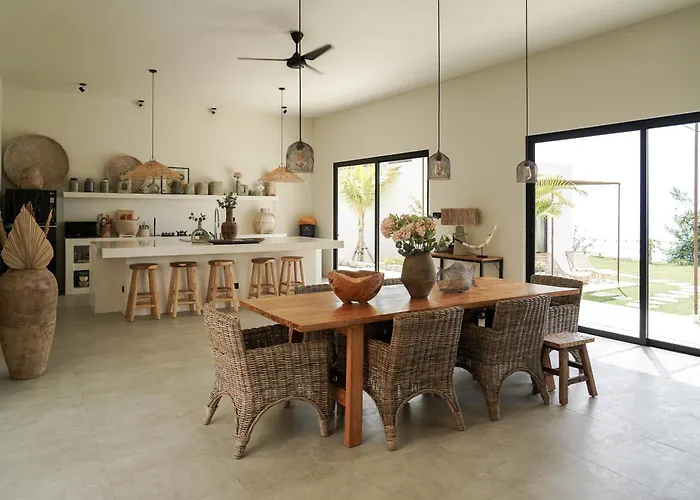 Cliffside Haven In Nusa Penida Вилла Pelilit