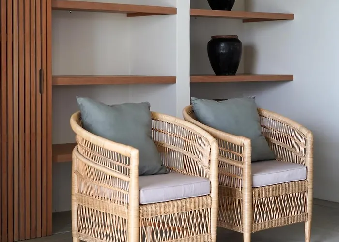 Cliffside Haven In Nusa Penida Pelilit